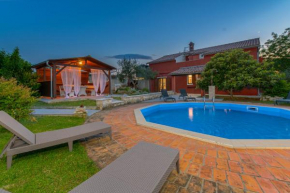 Villa Carla with private pool & kids playground - pet friendly